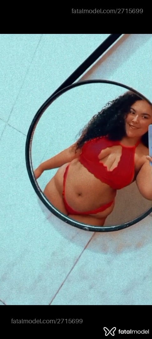 Acompanhante mulher morena (o) de olhos pretos em Bertioga - Jasmim Kiara