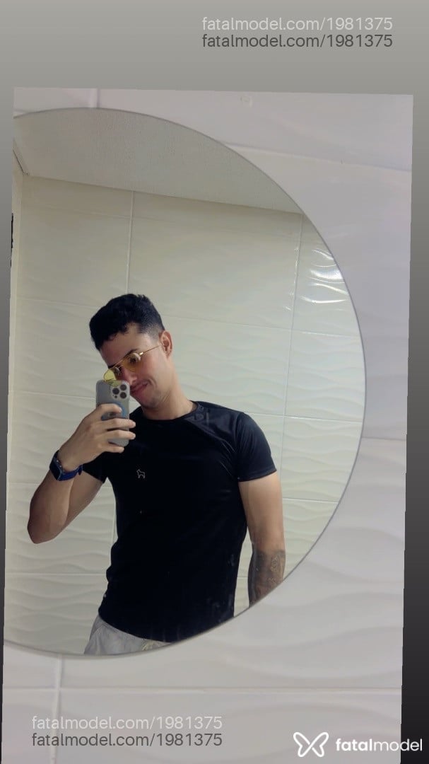 Acompanhante homem morena (o) de olhos castanhos em Cascavel - Kelvin