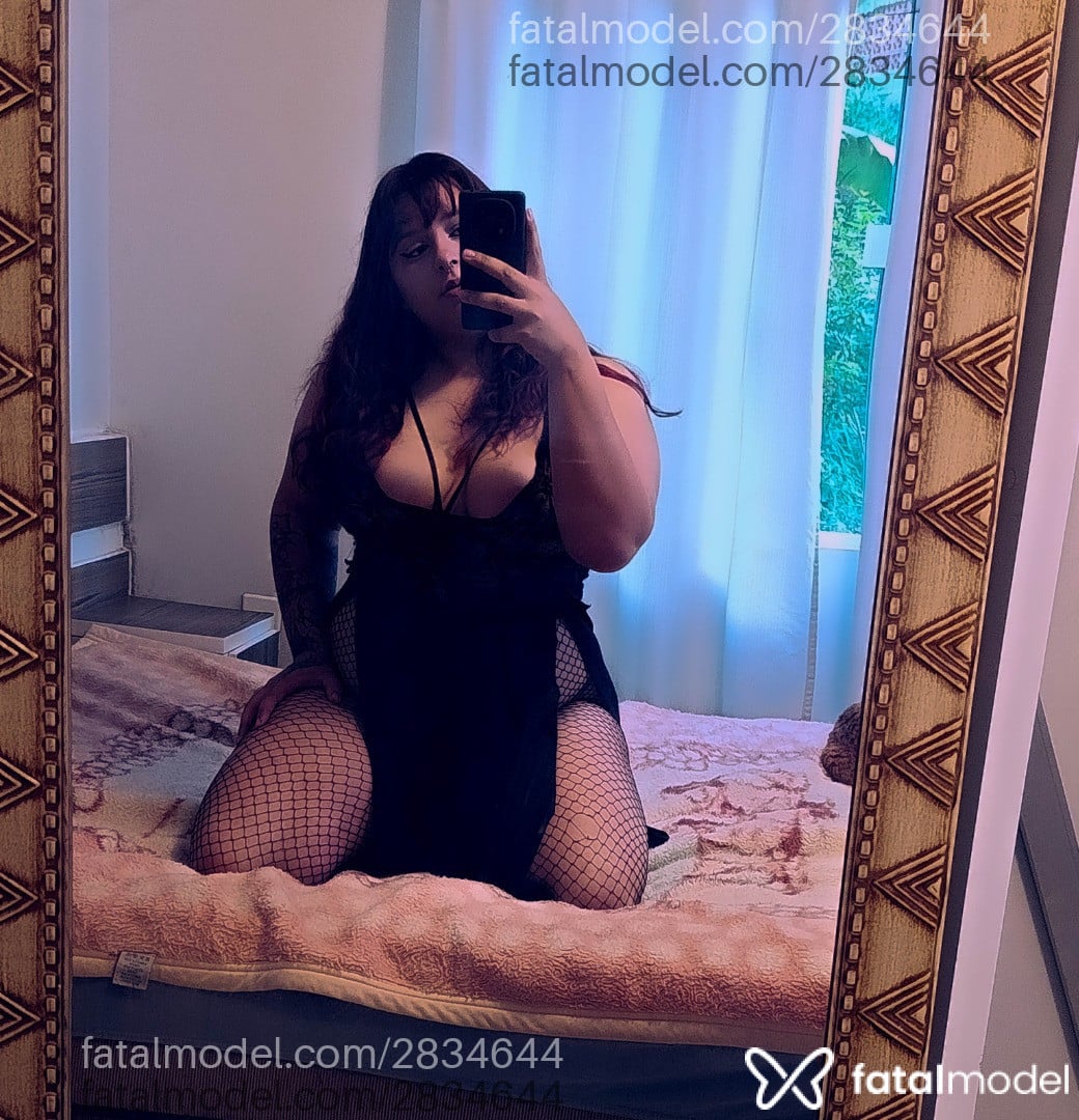 Acompanhante mulher ruiva (o) de olhos pretos em Blumenau - Sofia
