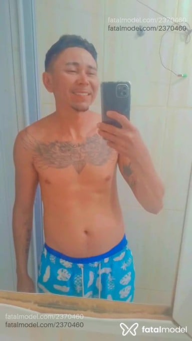 Acompanhante homem morena (o) de olhos castanhos em Brasília - Imariano
