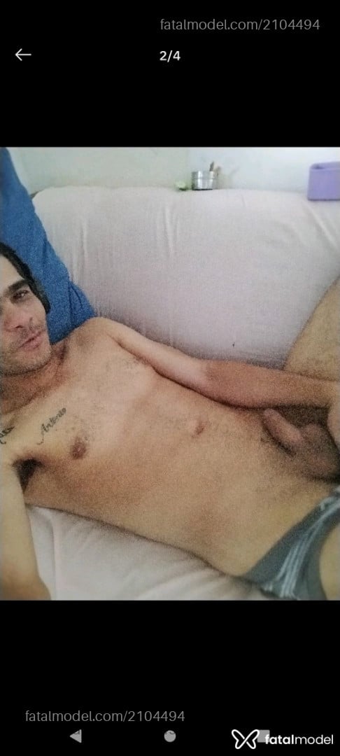 Acompanhante homem com cabelo castanho de olhos castanhos em Uberlândia - Victor Lucas