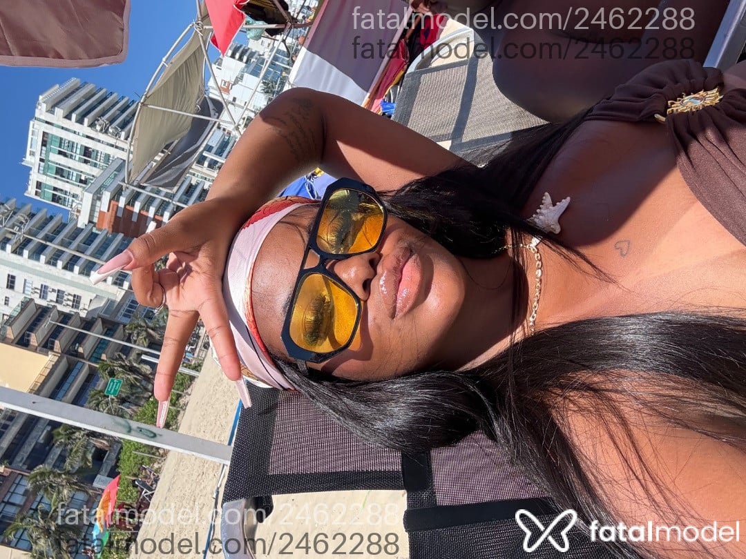 Acompanhante mulher com cabelo castanho de olhos pretos em Rio de Janeiro - Melissa