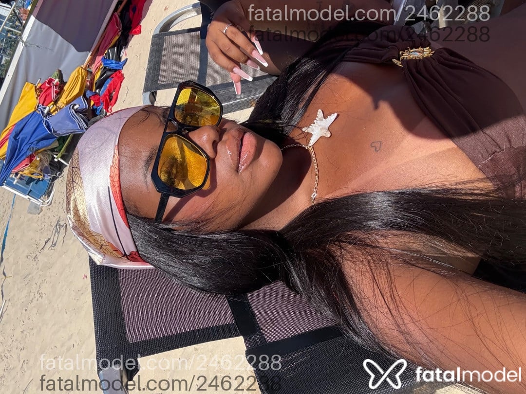 Acompanhante mulher com cabelo castanho de olhos pretos em Rio de Janeiro - Melissa