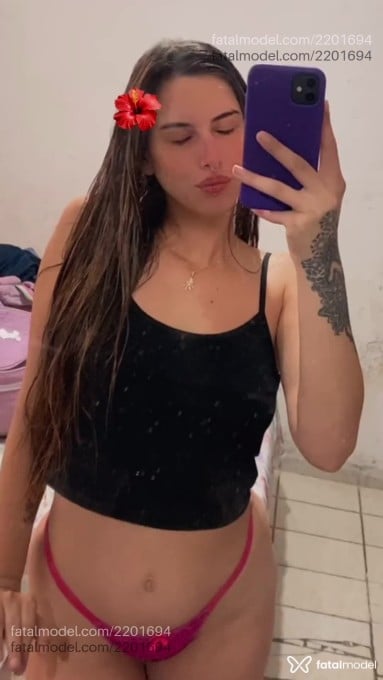 Acompanhante mulher loira (o) de olhos castanhos em São Paulo - Vick