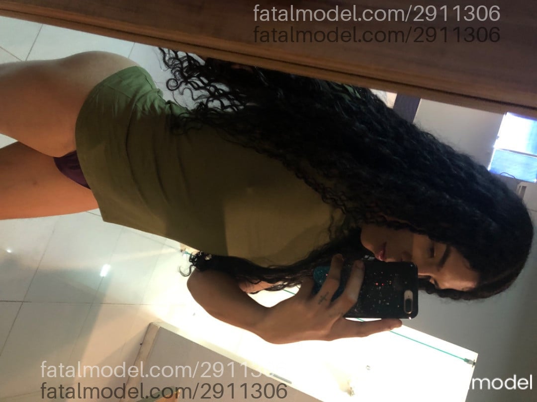 Acompanhante mulher trans morena (o) de olhos pretos em São Paulo - Delly