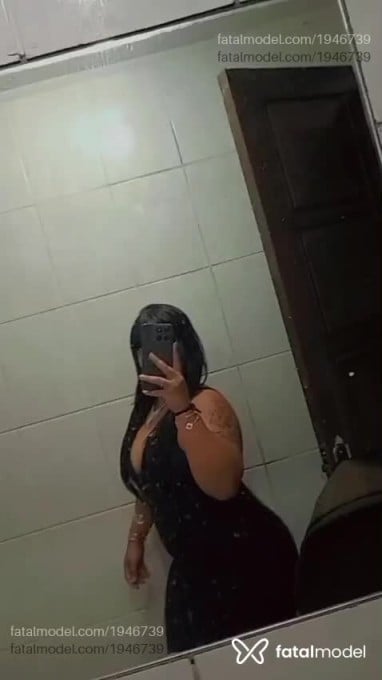 Acompanhante mulher morena (o) de olhos castanhos em Araxá Acompanhante mulher morena (o) de olhos castanhos em Araxá - Crystal