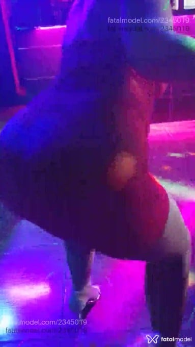 Acompanhante mulher com cabelo castanho de olhos castanhos em Guarulhos - Pietra