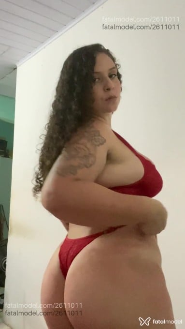 Acompanhante mulher morena (o) de olhos castanhos em Virtual - Anora