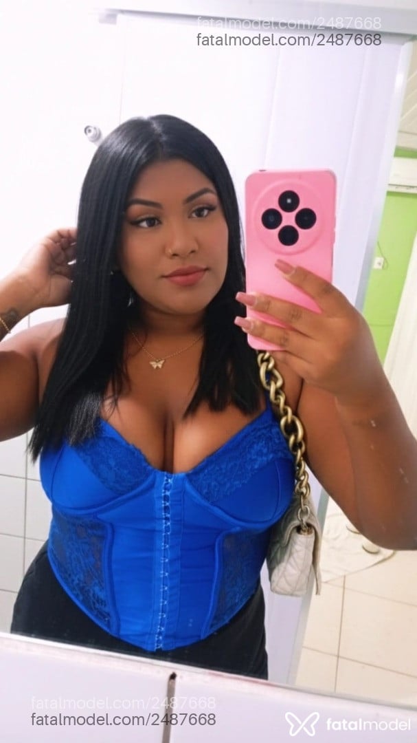 Acompanhante mulher morena (o) de olhos castanhos - Gaby Acompanhante mulher morena (o) de olhos castanhos - Gaby