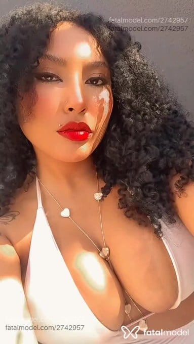 Acompanhante mulher morena (o) de olhos castanhos em São Paulo - Jasmine