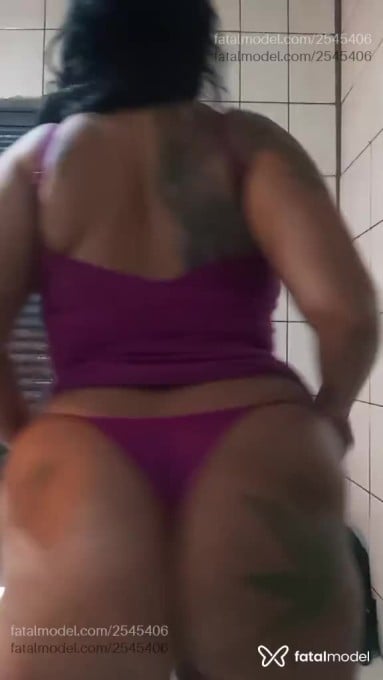 Acompanhante mulher morena (o) de olhos pretos em São José do Rio Preto Acompanhante mulher morena (o) de olhos pretos em São José do Rio Preto - Jeniffer