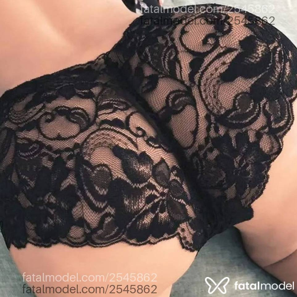 Acompanhante mulher morena (o) de olhos verdes em Extrema - Lady Davillyn