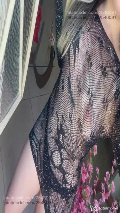 Acompanhante mulher loira (o) de olhos castanhos em Itapema - Melissa Medeiros