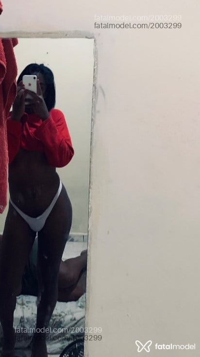 Acompanhante mulher trans morena (o) de olhos pretos em Uberlândia - Indinha