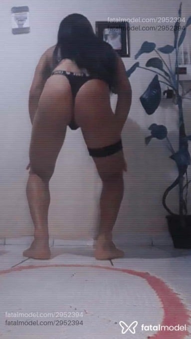Acompanhante mulher trans morena (o) de olhos castanhos - Transnoroeste