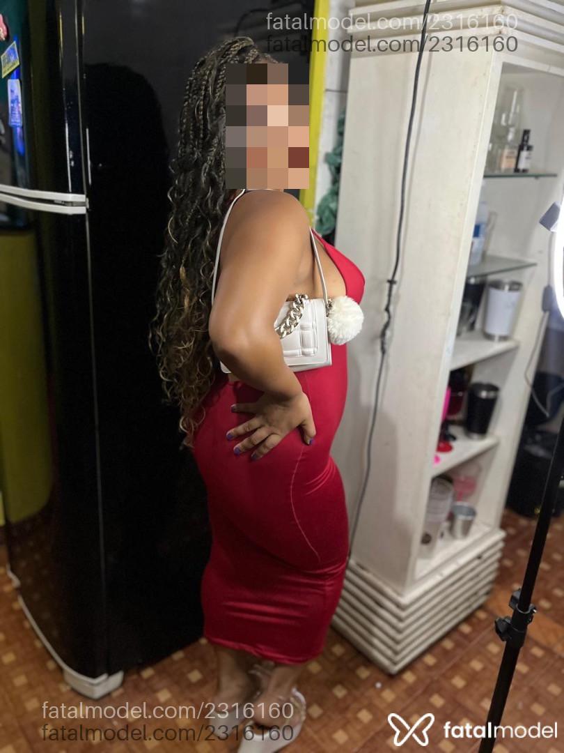 Acompanhante mulher com cabelo castanho de olhos mel em Contagem - Beatriz