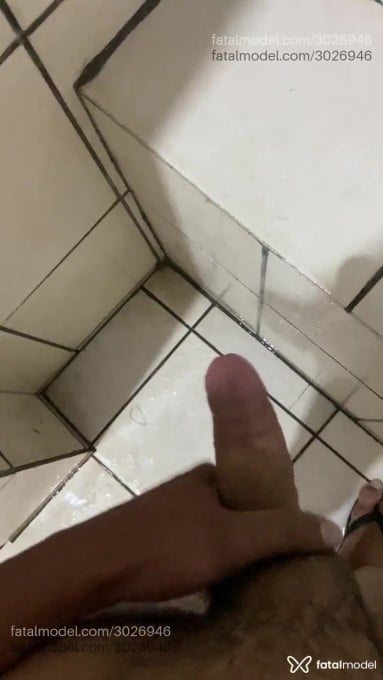 Acompanhante homem com cabelo castanho de olhos castanhos em Itabirito - Kaio Braga