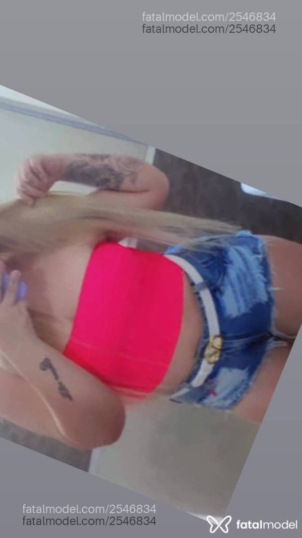 Acompanhante mulher loira (o) de olhos mel - Luiza