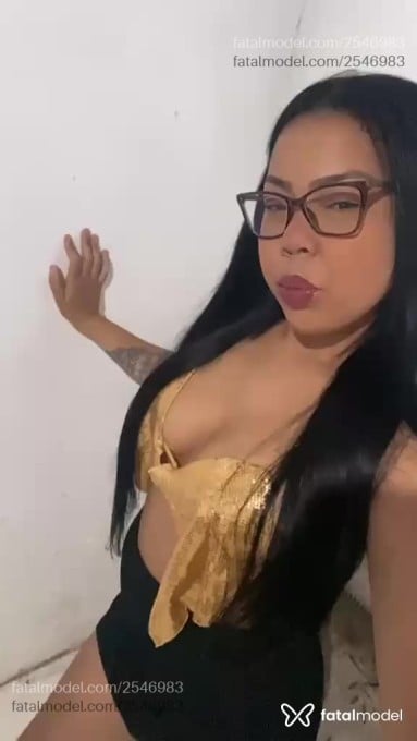 Acompanhante mulher morena (o) de olhos pretos em Virtual - Maria Braz