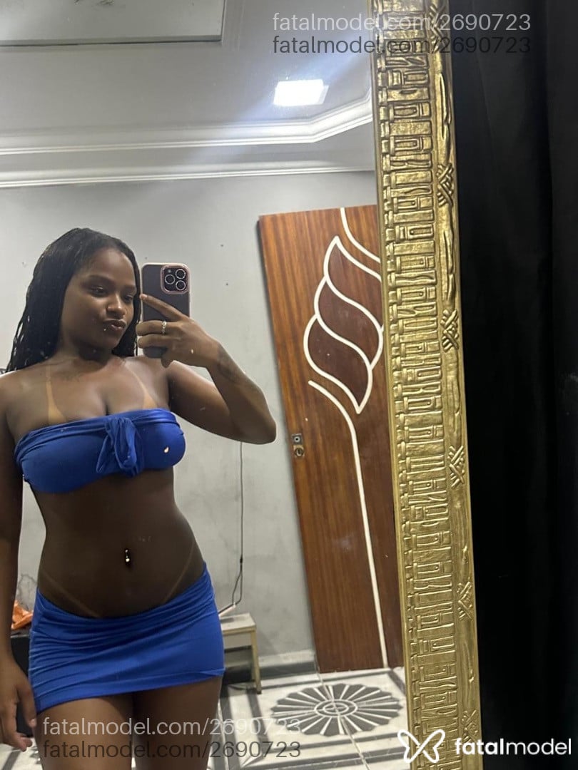 Acompanhante mulher morena (o) de olhos castanhos em Rio de Janeiro - Raissa