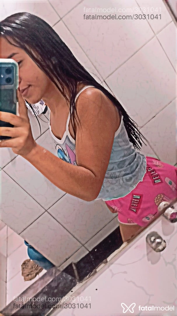 Acompanhante mulher morena (o) de olhos castanhos em Lucas do Rio Verde - Luara