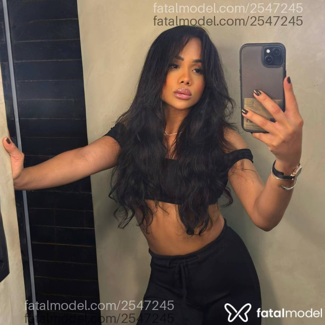 Acompanhante mulher com cabelo castanho de olhos castanhos em Rio de Janeiro - Ingrid Venturim