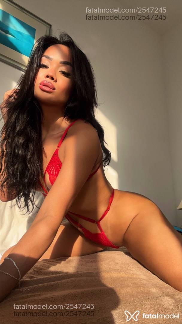 Acompanhante mulher com cabelo castanho de olhos castanhos em Rio de Janeiro - Ingrid Venturim