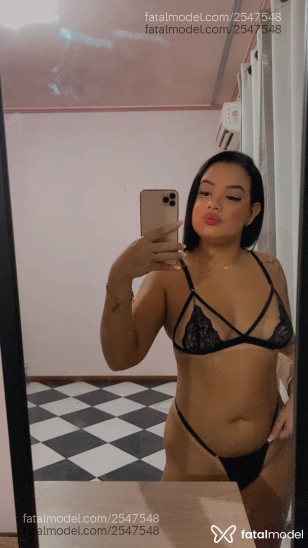 Acompanhante mulher morena (o) de olhos pretos - Bianca