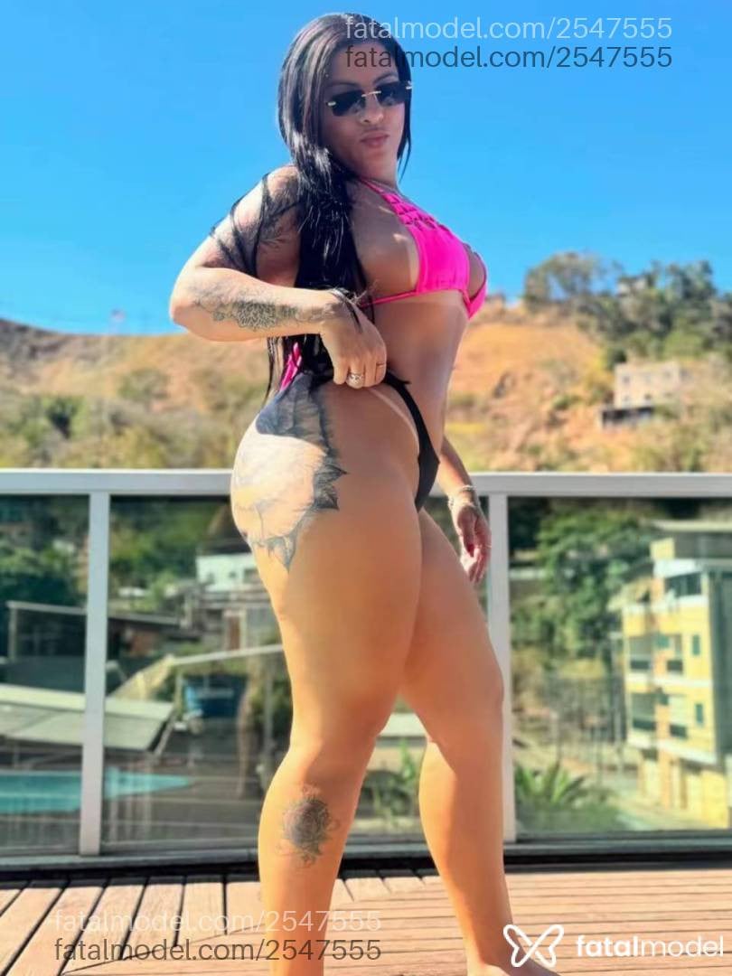 Acompanhante mulher morena (o) de olhos castanhos - Tatiane