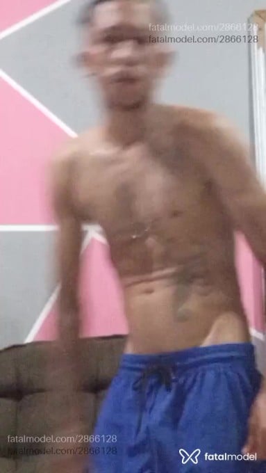Acompanhante homem loira (o) de olhos castanhos em Caldas Novas Acompanhante homem loira (o) de olhos castanhos em Caldas Novas - Herry