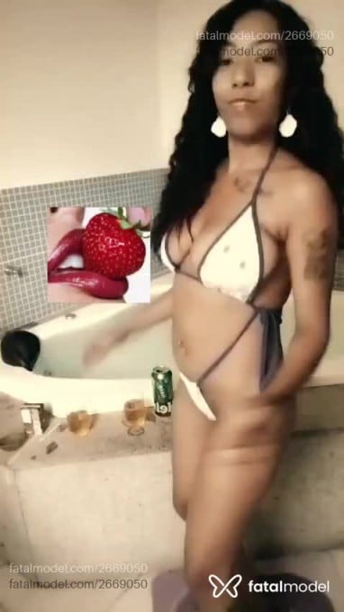 Acompanhante mulher morena (o) de olhos pretos em Campos dos Goytacazes - Yriz Menezes