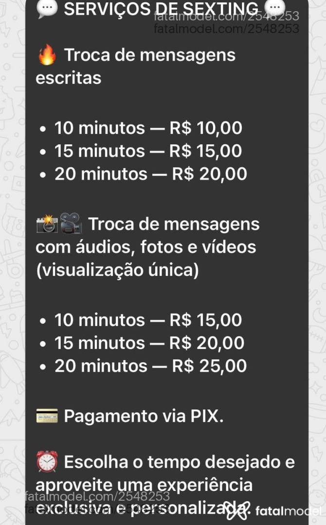 Acompanhante mulher com cabelo castanho de olhos castanhos - Talita