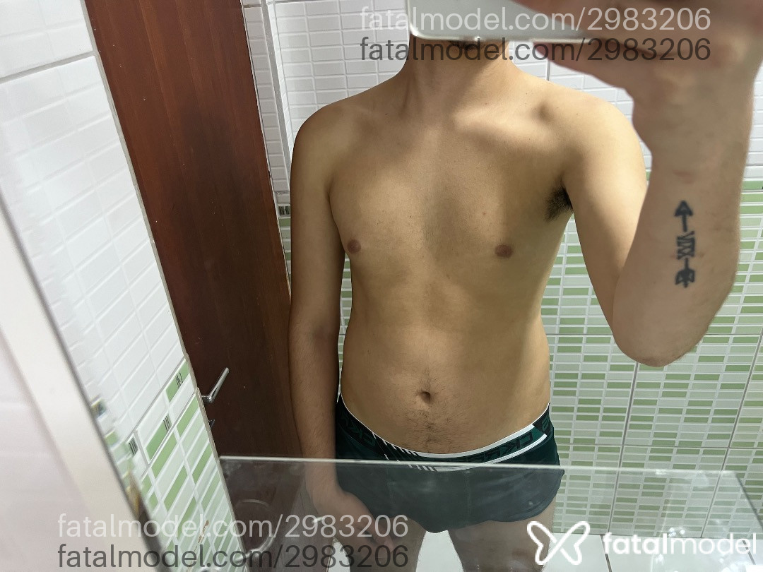 Acompanhante homem morena (o) de olhos mel em Varginha - José Perez