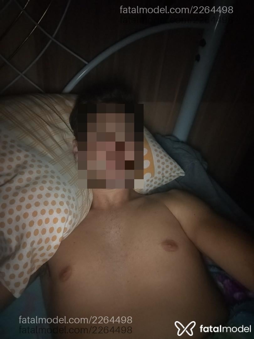 Acompanhante homem com cabelo castanho de olhos mel em Xanxerê Acompanhante homem com cabelo castanho de olhos mel em Xanxerê - Anderson Costa