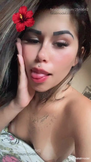 Acompanhante mulher morena (o) de olhos mel em Canoas - Melany