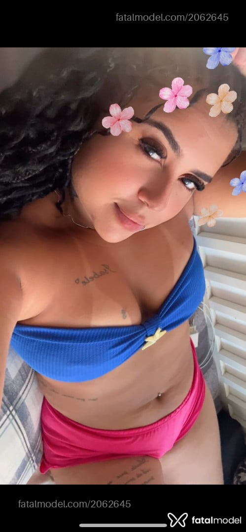 Acompanhante mulher morena (o) de olhos pretos em Petrópolis - Mariana