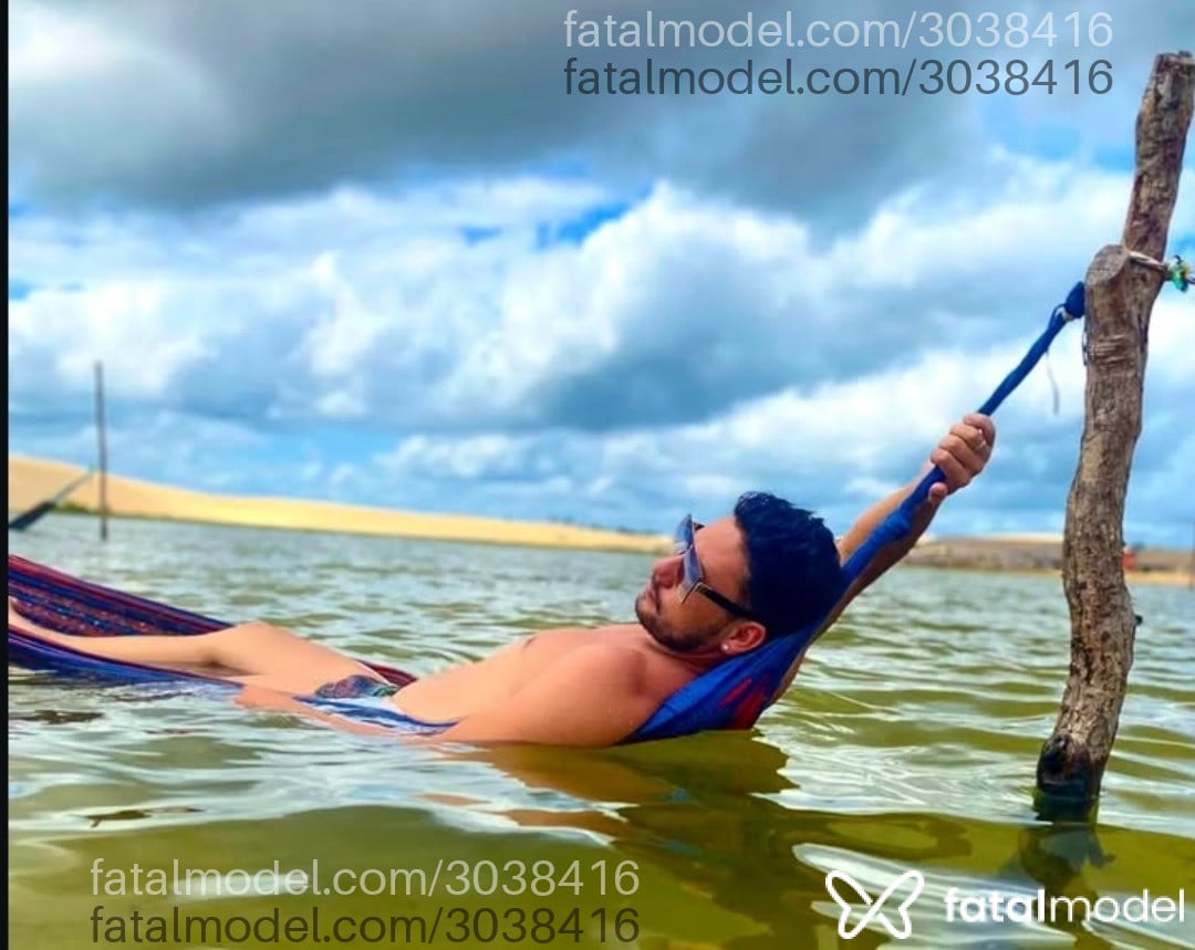 Acompanhante homem com cabelo castanho de olhos castanhos em Balneário Camboriú - Jhonatan Lima