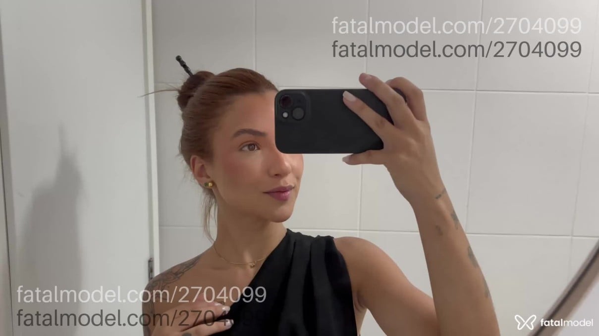 Acompanhante mulher ruiva (o) de olhos mel em Rio de Janeiro - Jade Alves