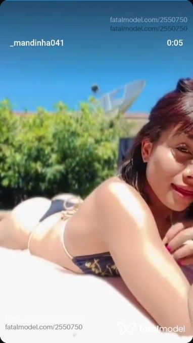 Acompanhante mulher morena (o) de olhos castanhos em Penha - Mandinha