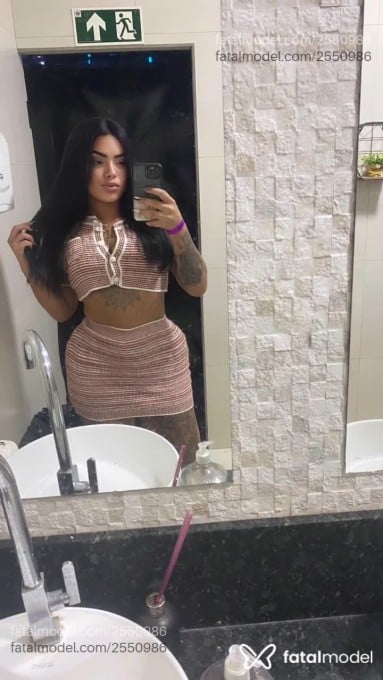 Acompanhante mulher morena (o) de olhos castanhos em Apucarana - Aline Bittencourt
