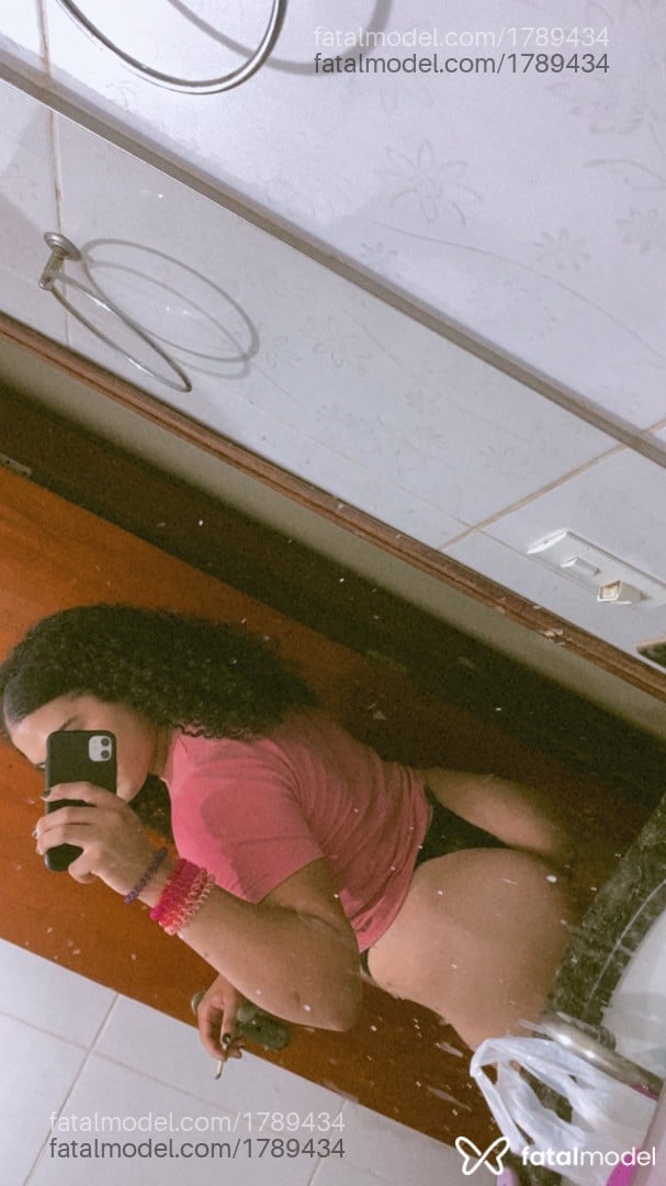 Acompanhante mulher trans morena (o) de olhos mel em Rio Paranaíba - Paloma Braga