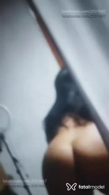 Acompanhante mulher com cabelo castanho de olhos castanhos em Itajaí - Brenda