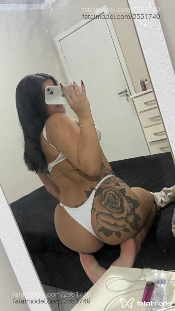 Acompanhante mulher morena (o) de olhos pretos em Viçosa - Lunna