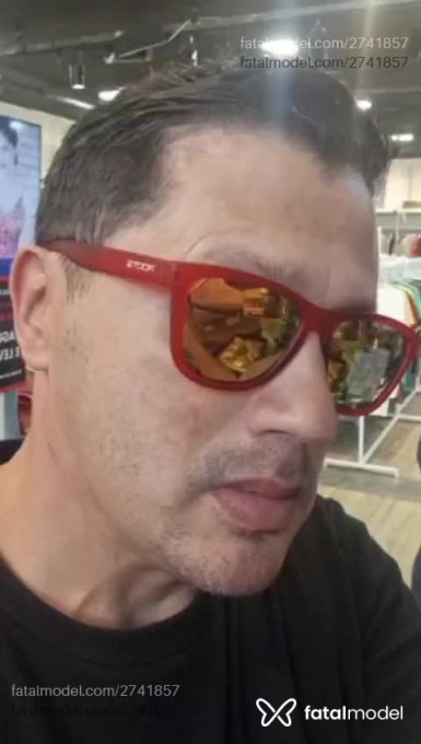 Acompanhante homem com cabelo castanho de olhos castanhos - Fabio Goulart