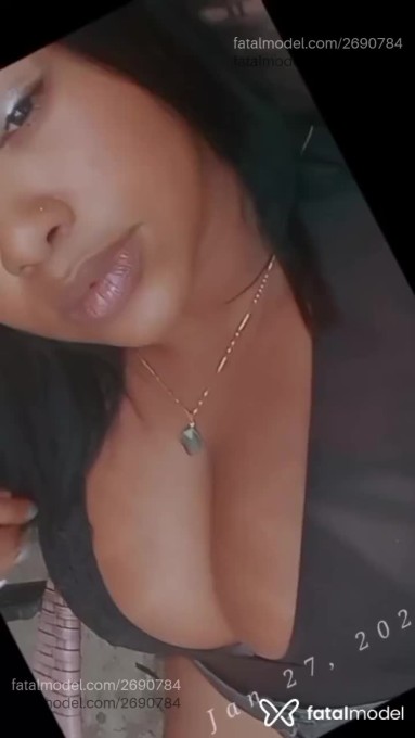 Acompanhante mulher morena (o) de olhos pretos em João Pessoa - Sther