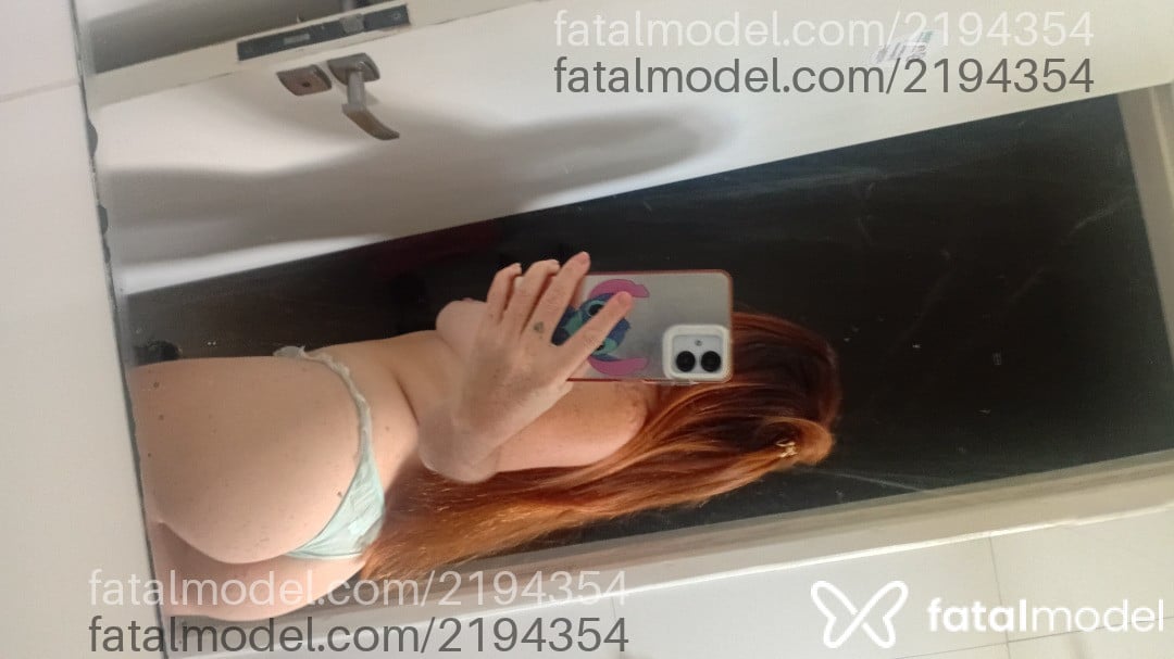 Acompanhante mulher ruiva (o) de olhos castanhos em Irecê - Angel