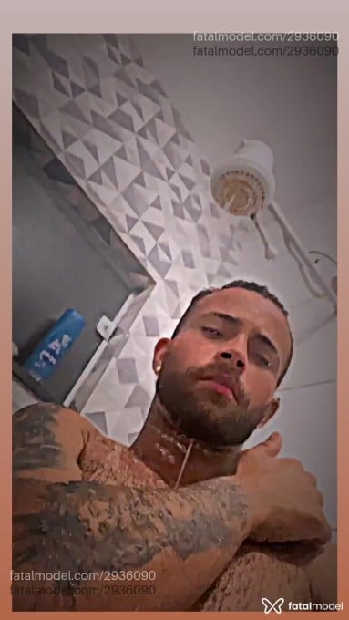 Acompanhante homem com cabelo castanho de olhos castanhos em Sete Lagoas - Maicon Douglas
