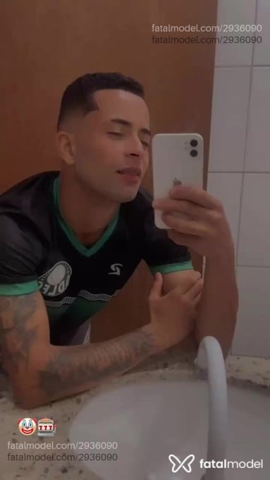 Acompanhante homem com cabelo castanho de olhos castanhos em Sete Lagoas - Maicon Douglas