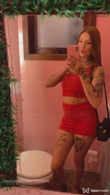 Acompanhante mulher loira (o) de olhos azuis em Porto Alegre - Manuzinha