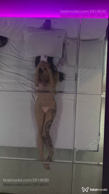 Acompanhante mulher morena (o) de olhos pretos em Goiânia - Isadora